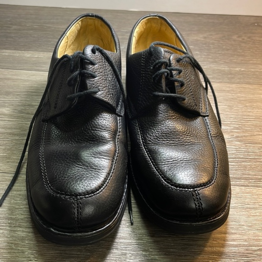 Mens loafers size 10 (a159)
